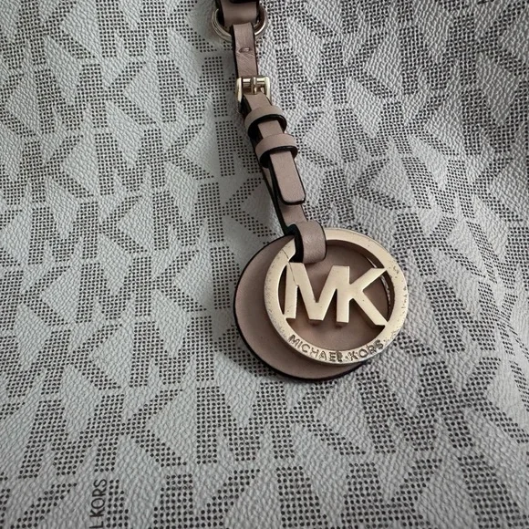 Michael Kors Monogrammed Gray and Cream Tote - Picture 2 of 8